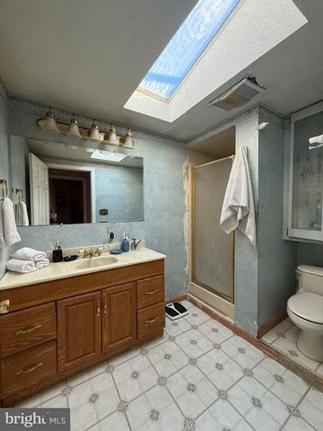 8715 OLD HARFORD RD, Baltimore, MD 21234