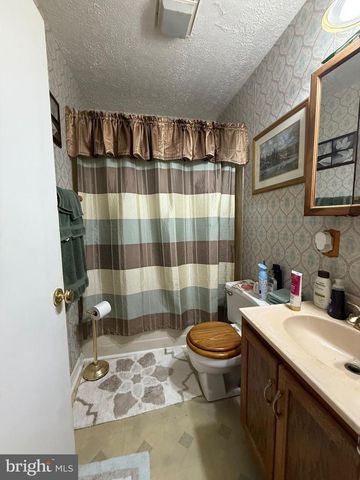 8715 OLD HARFORD RD, Baltimore, MD 21234