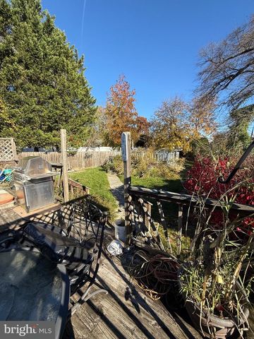 8715 OLD HARFORD RD, Baltimore, MD 21234