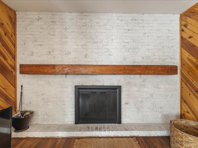 590 Brentwood Road, Machesney Park, IL 61115