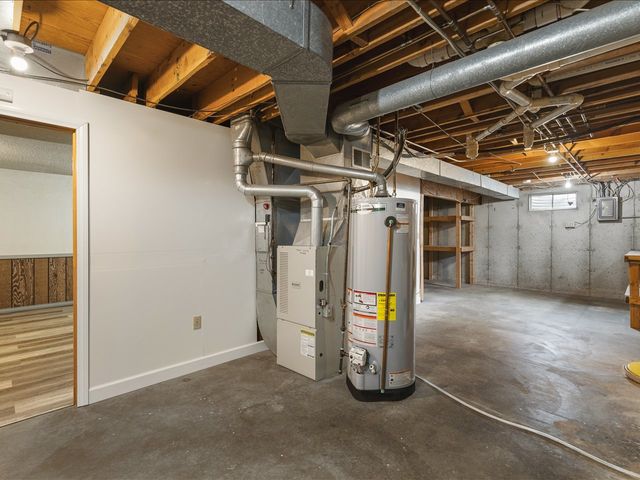 590 Brentwood Road, Machesney Park, IL 61115