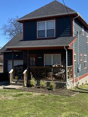 228 Hadleys Bend Blvd, Old Hickory, TN 37138
