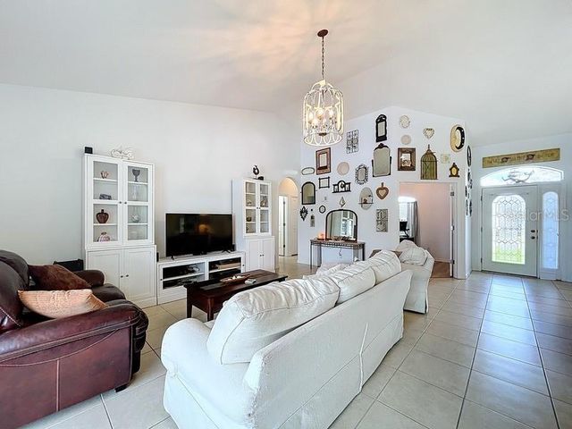 2105 14TH STREET W, Palmetto, FL 34221