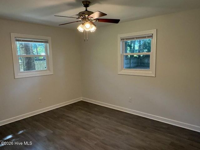 1234 Kenningston Street, Wilmington, NC 28405