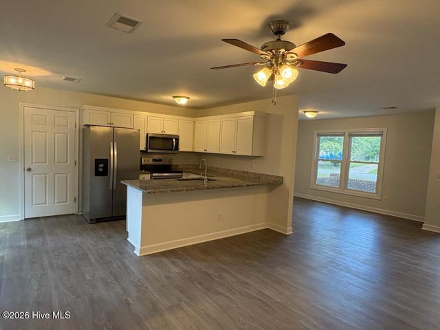 1234 Kenningston Street, Wilmington, NC 28405