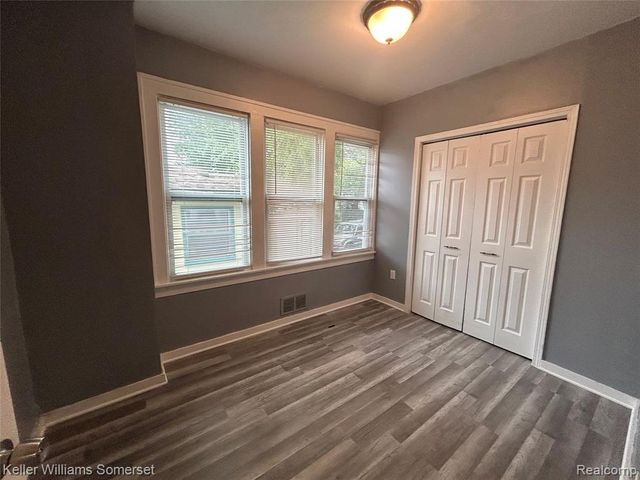 7559 Studebaker Avenue, Warren, MI 48091