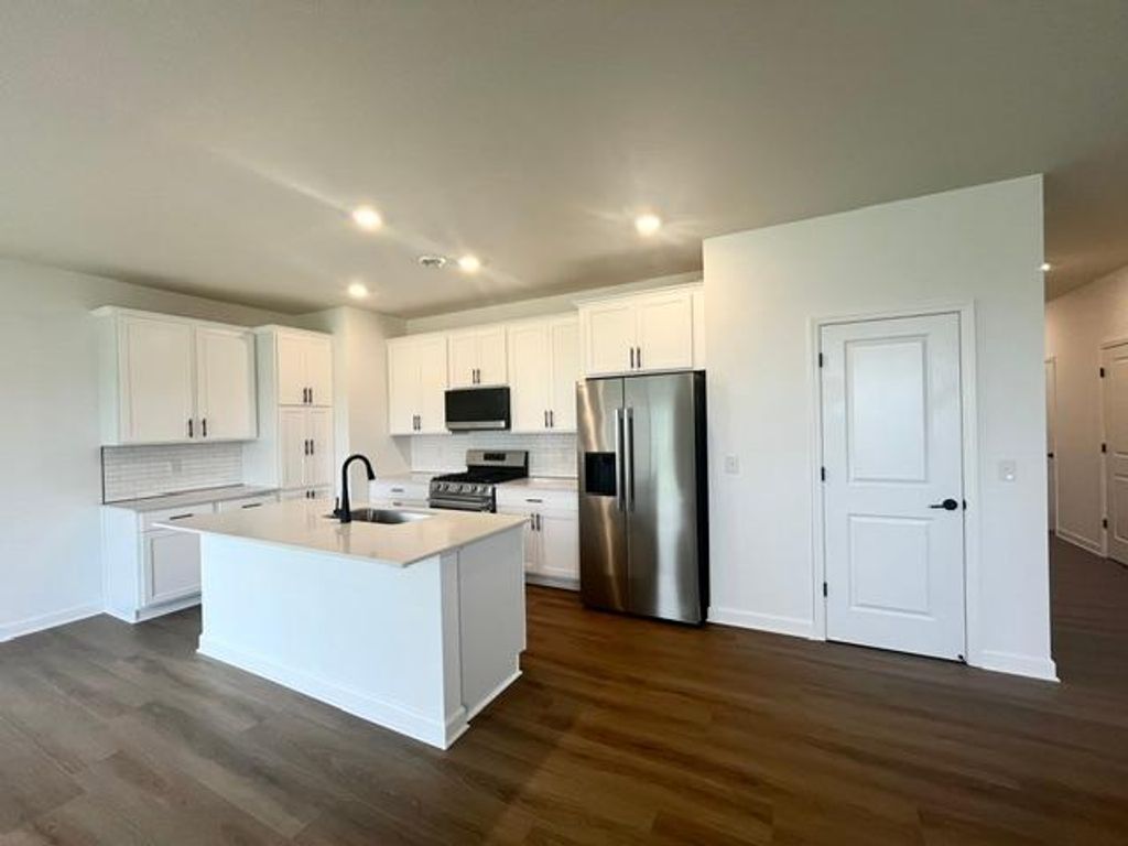 7416 Kaeding Avenue NE, Otsego, MN 55301 — photo 2
