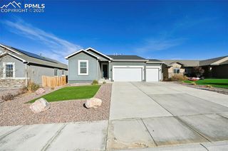 2215 Cliffmoor Lane, Pueblo, CO 81008