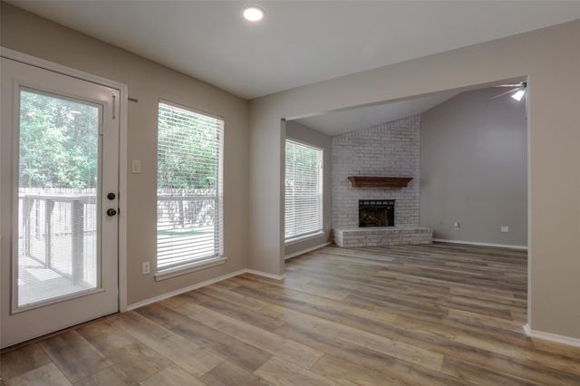 31 Maywind Court, The Woodlands, TX 77381