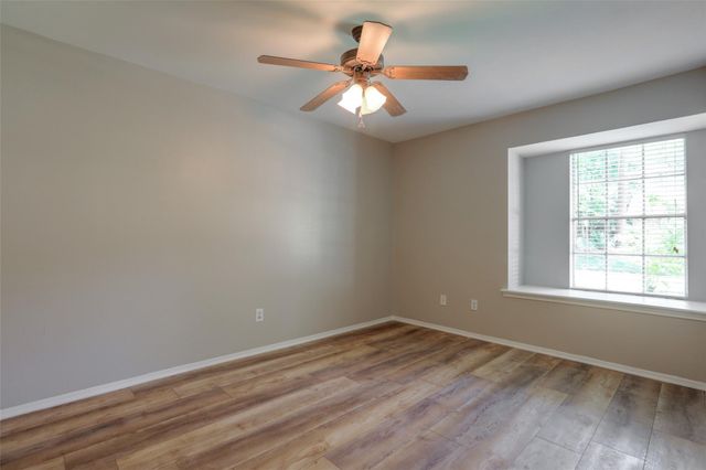 31 Maywind Court, The Woodlands, TX 77381
