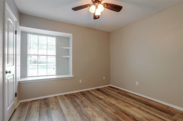 31 Maywind Court, The Woodlands, TX 77381