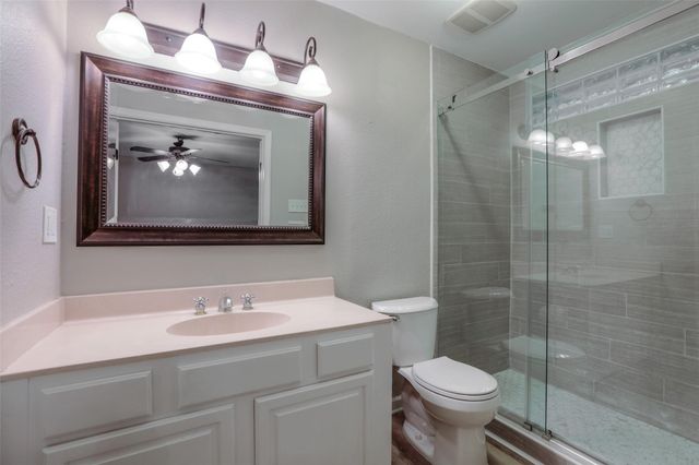 31 Maywind Court, The Woodlands, TX 77381