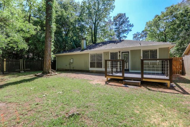 31 Maywind Court, The Woodlands, TX 77381