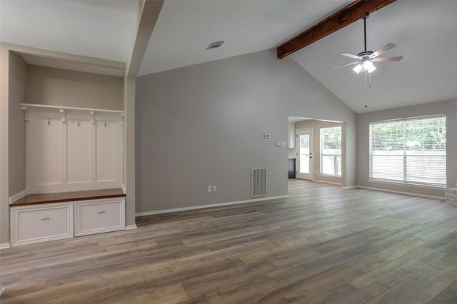 31 Maywind Court, The Woodlands, TX 77381