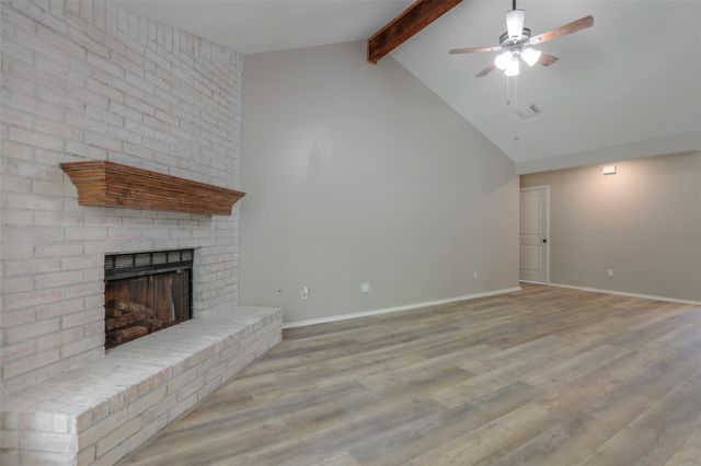 31 Maywind Court, The Woodlands, TX 77381