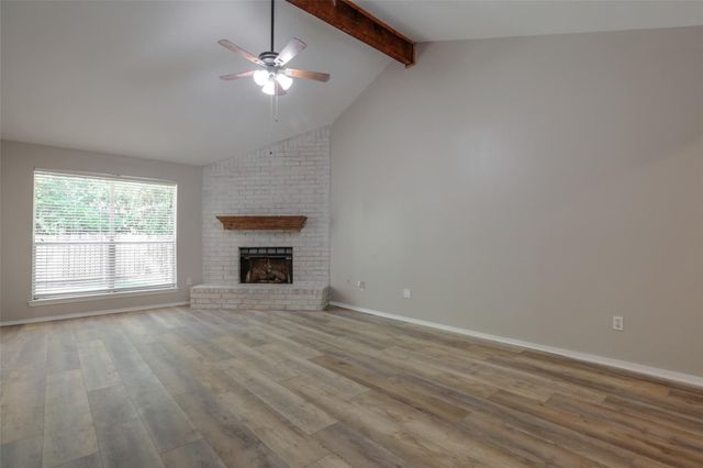 31 Maywind Court, The Woodlands, TX 77381