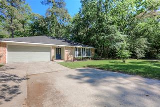 31 Maywind Court, The Woodlands, TX 77381
