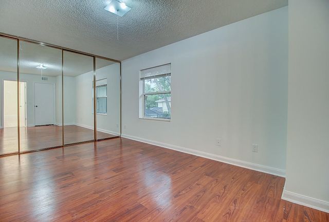 44 Essex Court B, Royal Palm Beach, FL 33411