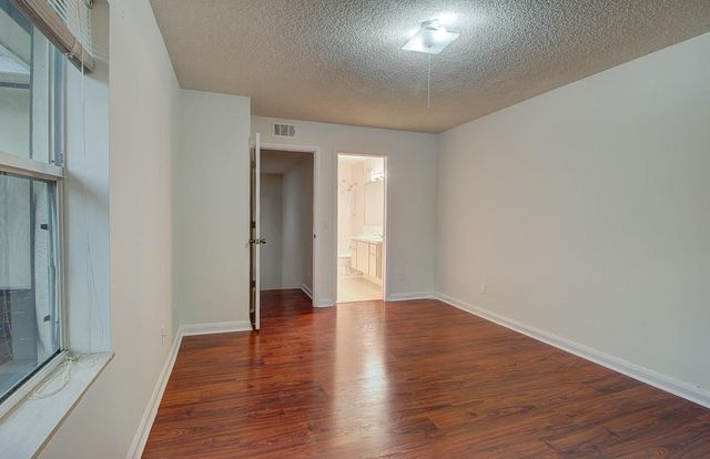 44 Essex Court B, Royal Palm Beach, FL 33411