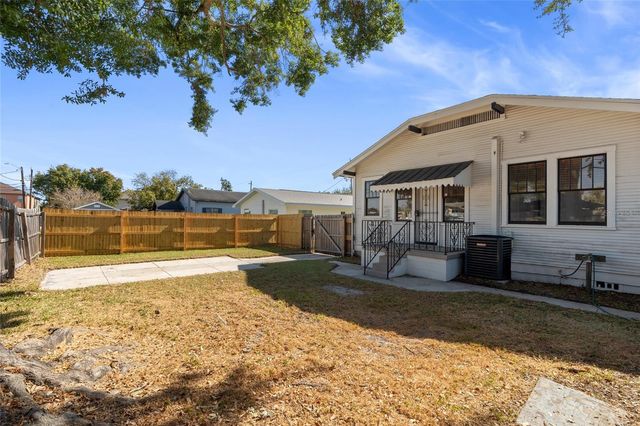 2705 W CORDELIA STREET, Tampa, FL 33607