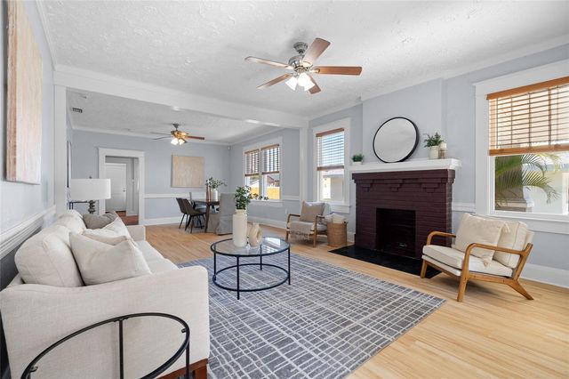 2705 W CORDELIA STREET, Tampa, FL 33607