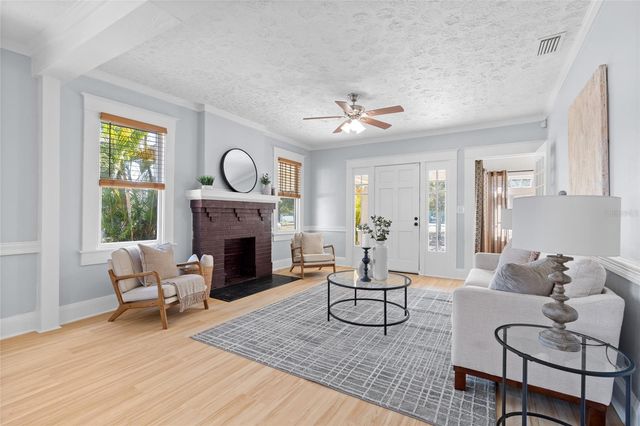 2705 W CORDELIA STREET, Tampa, FL 33607