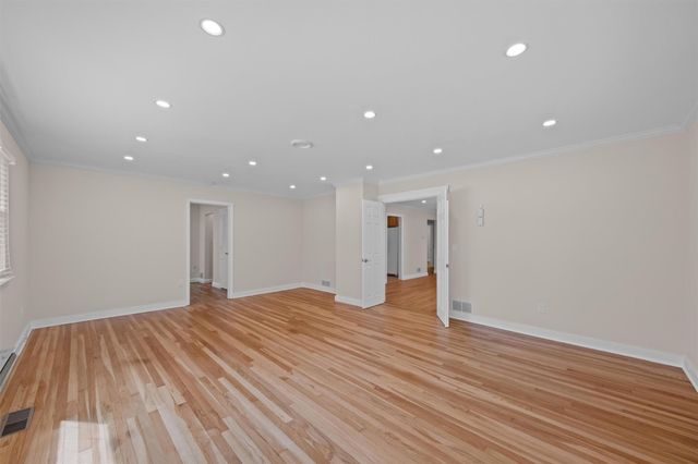2667 Quaker Church Road, Yorktown Heights, NY 10598
