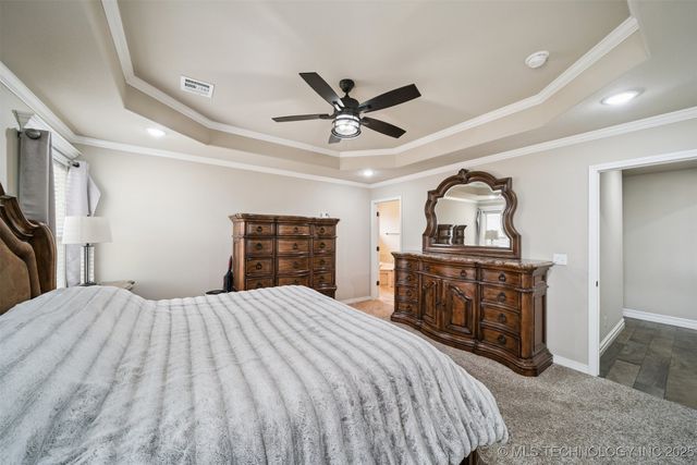 14241 N 68th Avenue E, Collinsville, OK 74021