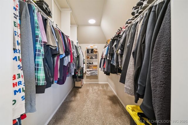 14241 N 68th Avenue E, Collinsville, OK 74021