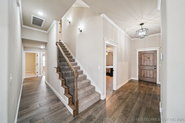 14241 N 68th Avenue E, Collinsville, OK 74021