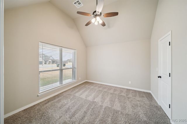 14241 N 68th Avenue E, Collinsville, OK 74021