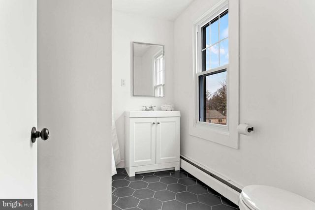 209 WILLOW RD, Wallingford, PA 19086