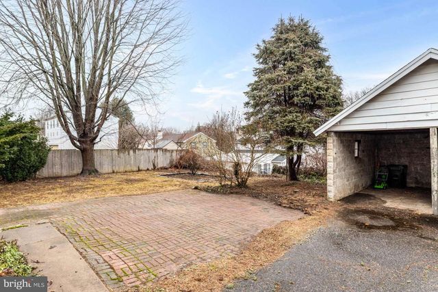 209 WILLOW RD, Wallingford, PA 19086