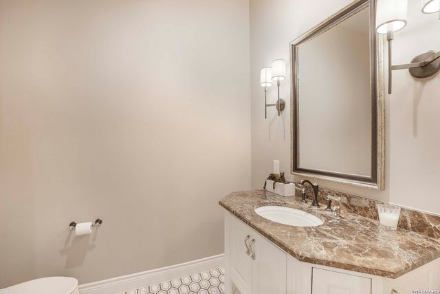 9734 Midsomer Place, San Antonio, TX 78255
