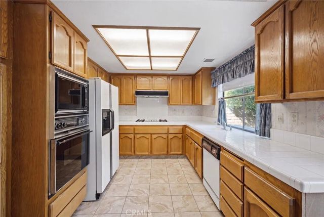 7278 Elmsbury Lane, West Hills, CA 91307
