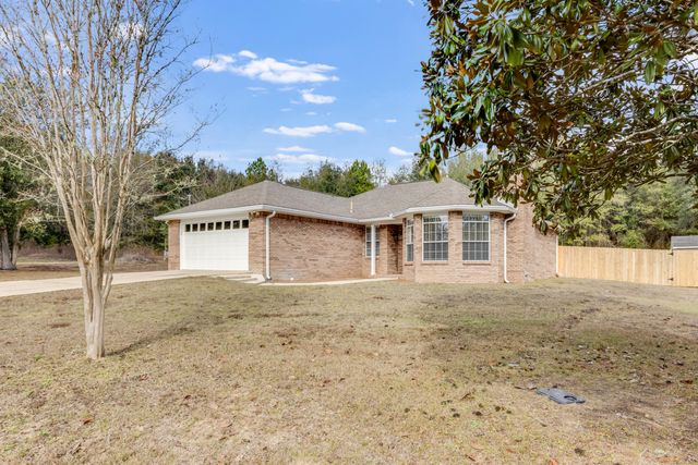3005 Lillie Street, Crestview, FL 32539