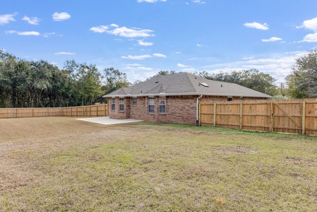 3005 Lillie Street, Crestview, FL 32539
