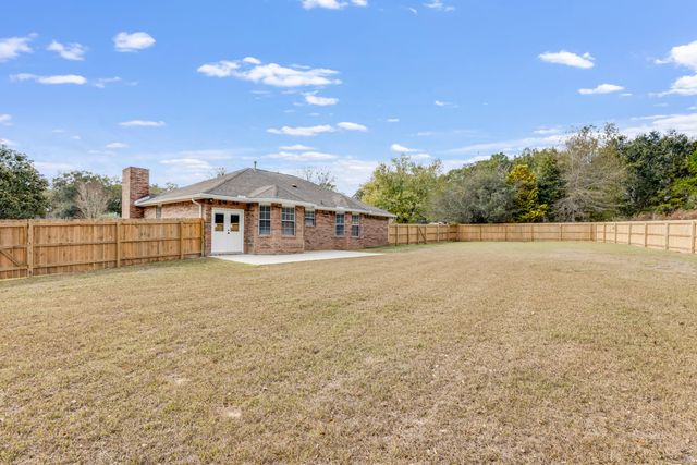 3005 Lillie Street, Crestview, FL 32539