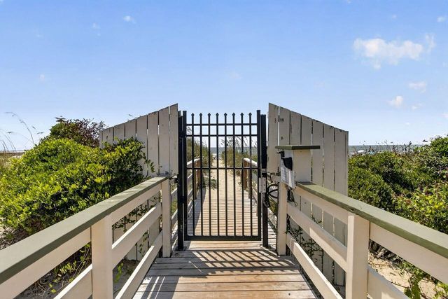 1300 Ocean Boulevard 128, Isle Of Palms, SC 29451