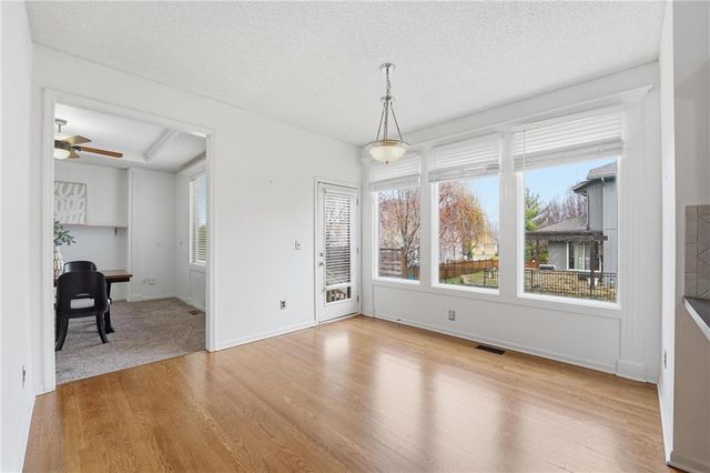 17314 W 161 Street, Olathe, KS 66062