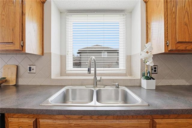 17314 W 161 Street, Olathe, KS 66062