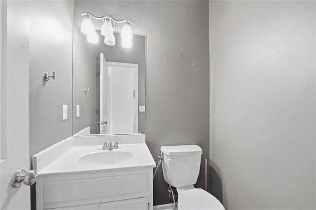 17314 W 161 Street, Olathe, KS 66062