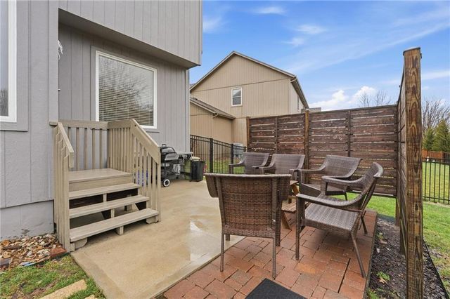 17314 W 161 Street, Olathe, KS 66062