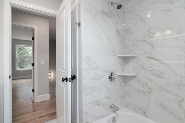 81 Cadora Avenue, Warwick, RI 02886