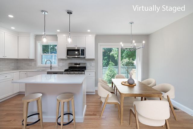 81 Cadora Avenue, Warwick, RI 02886