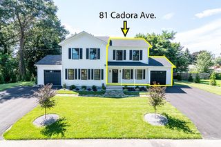 81 Cadora Avenue, Warwick, RI 02886