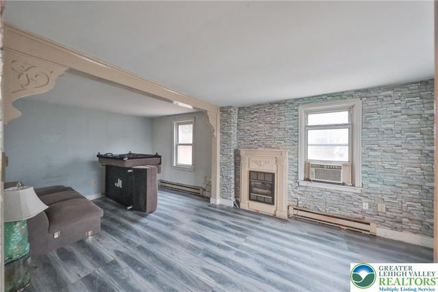 1291 Seidersville Road, Lower Saucon Twp, PA 18015