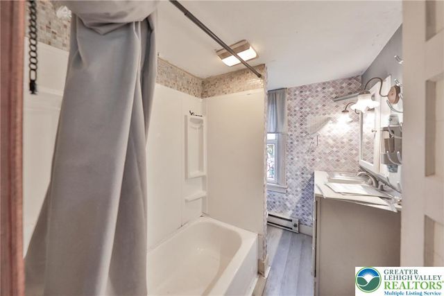 1291 Seidersville Road, Lower Saucon Twp, PA 18015