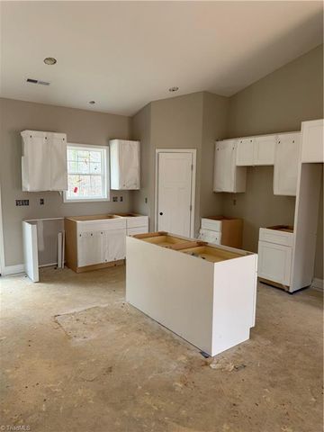 507 Quail Lane, Lexington, NC 27292