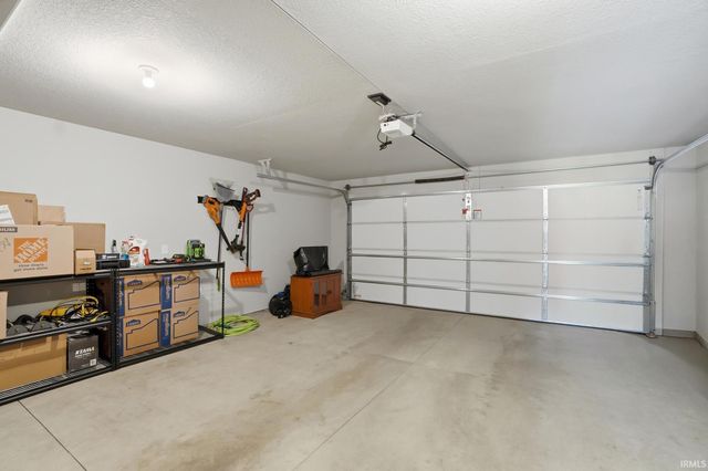 14961 Windwood Court, Fort Wayne, IN 46845